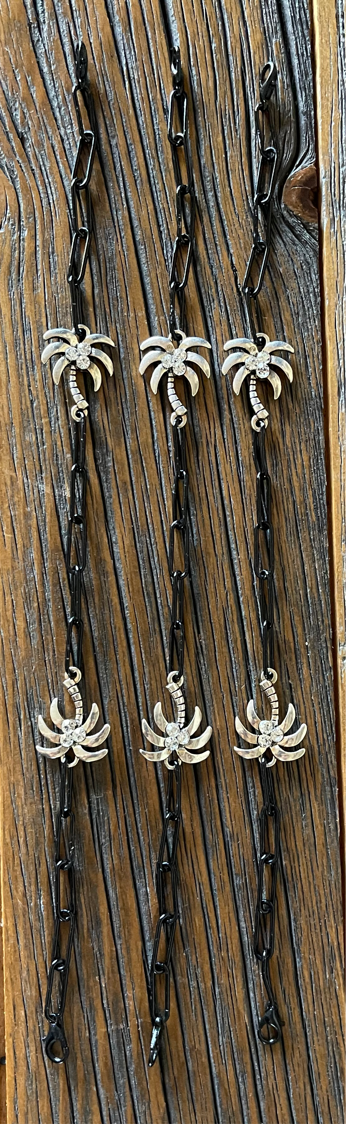 Hat Chains - Palm Trees - Black Paperclip Chain